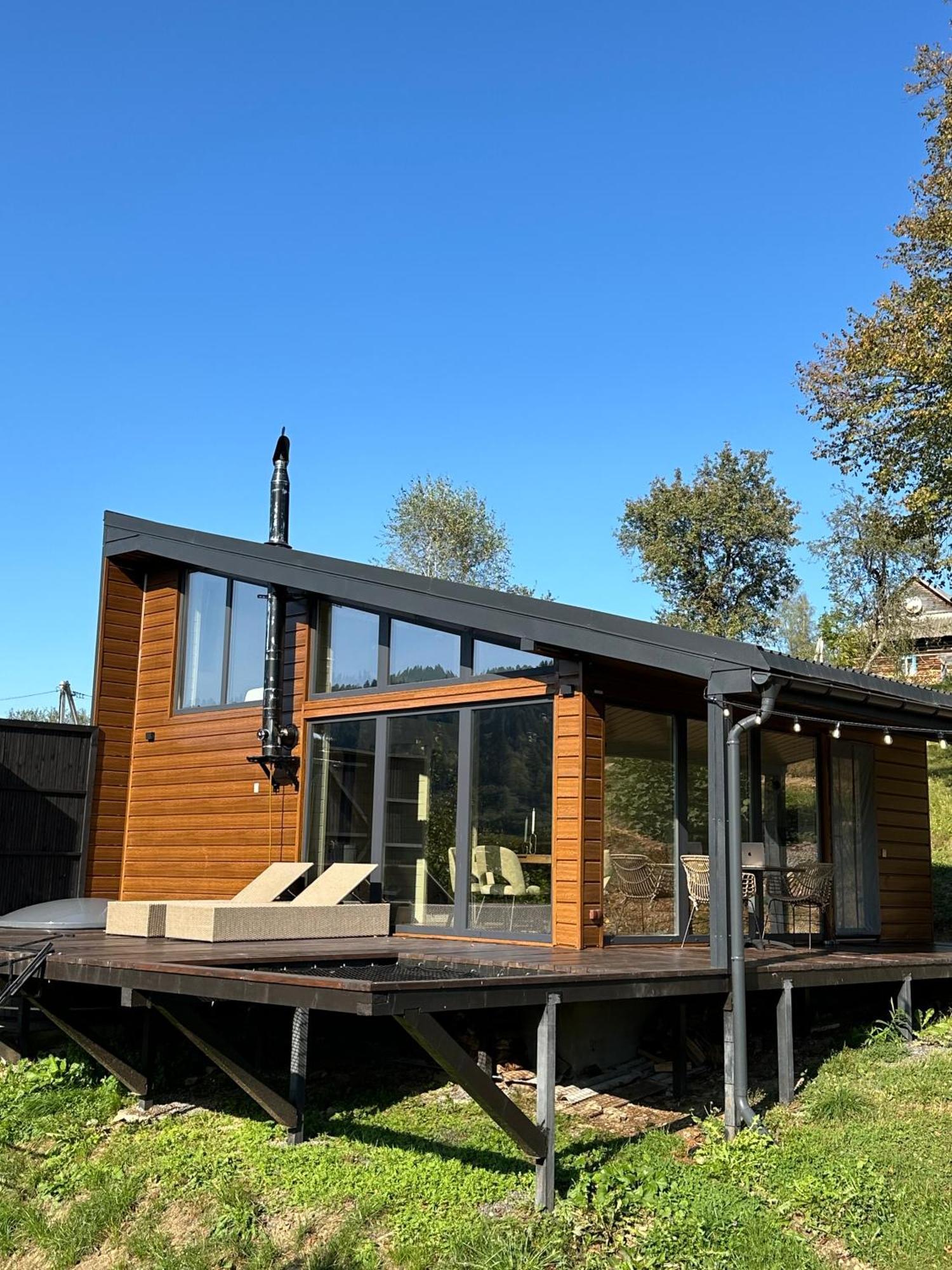 Holiday home Mirest - в горах із чаном-джакузі *