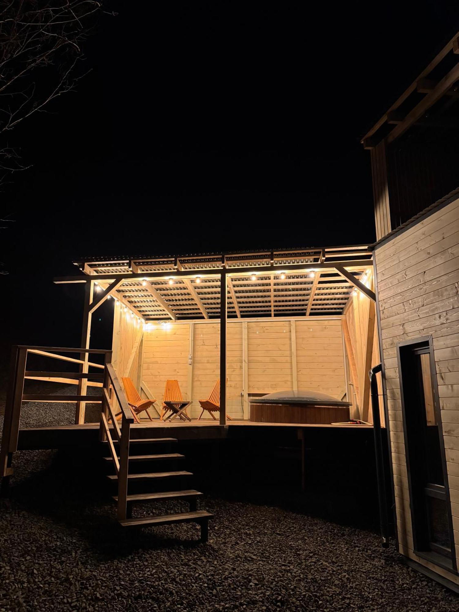 Holiday home Mirest - в горах із чаном-джакузі